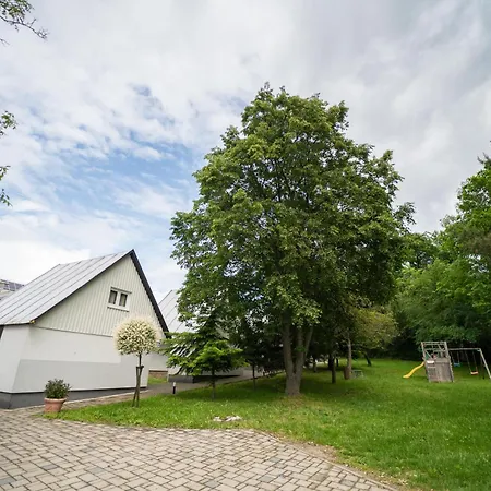 - Aqua Maria 롯지 Velaty